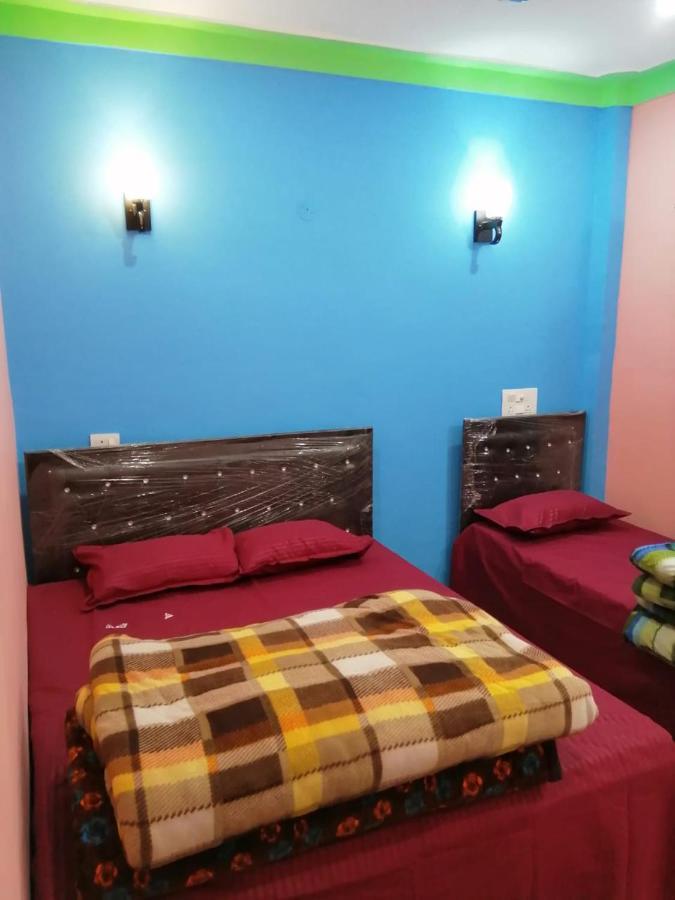 Prince Homestay & Restaurant Rudraprayāg Eksteriør billede