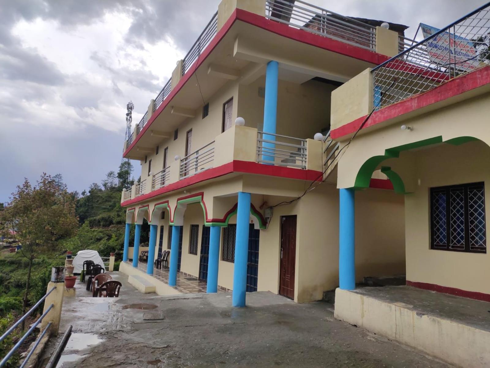 Prince Homestay & Restaurant Rudraprayāg Eksteriør billede