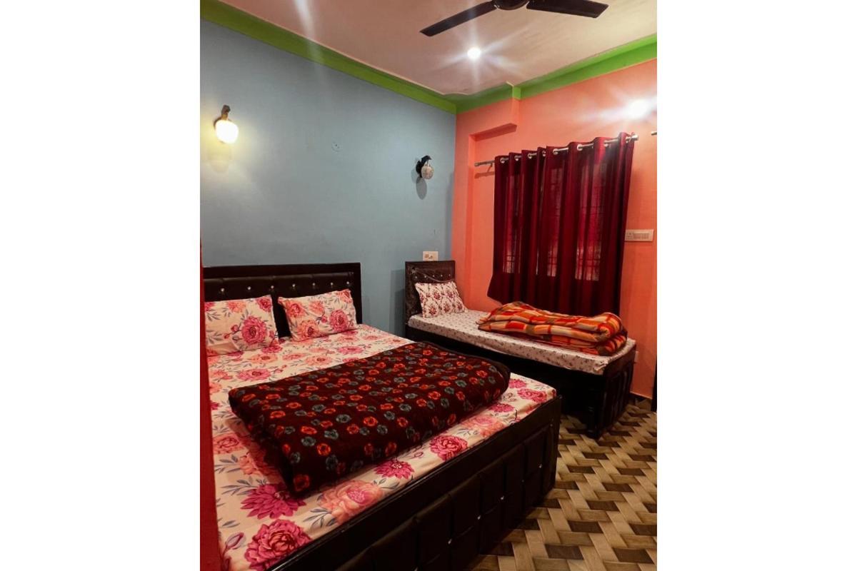 Prince Homestay & Restaurant Rudraprayāg Eksteriør billede